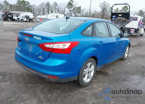 2014 Ford Focus Se z USA, uszkodzony, nr VIN 1FADP3F22EL192184